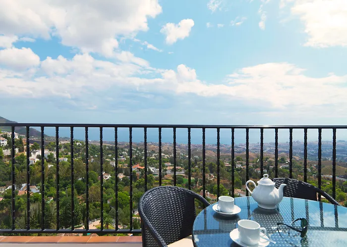 Macdonald La Ermita Resort